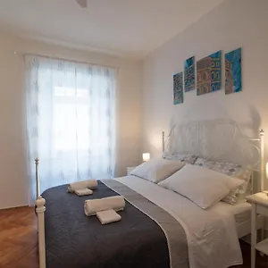 Appartement Ttapartmani, Pula